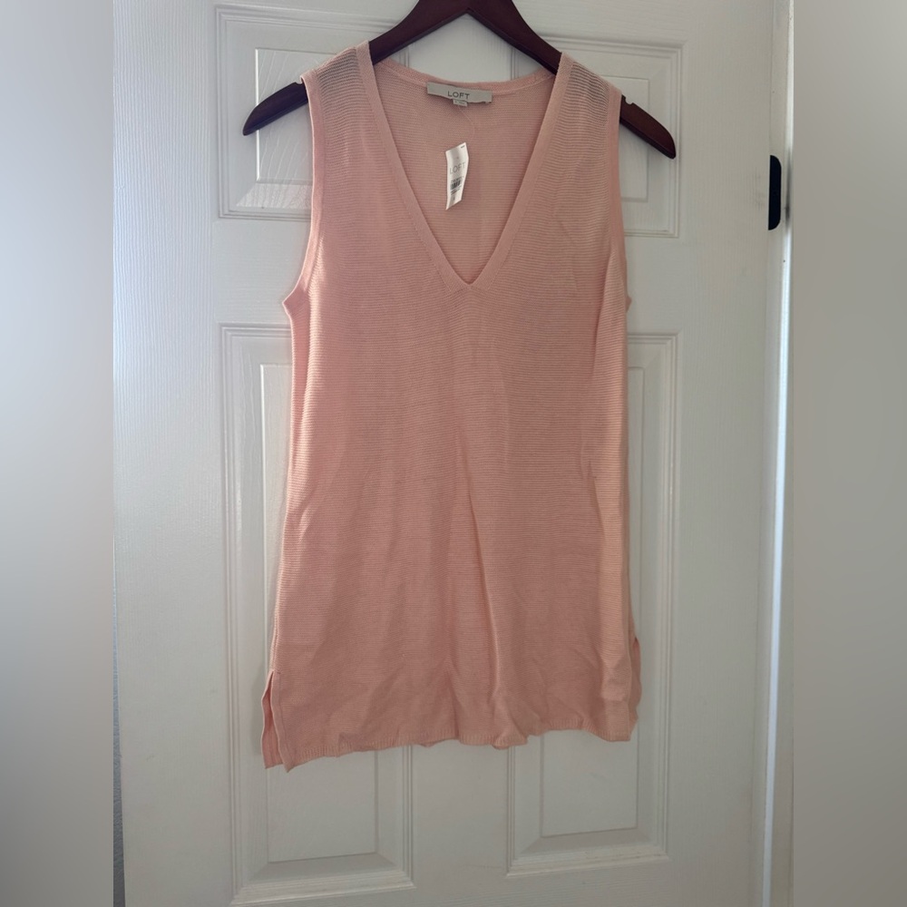 V-Neck Sleeveless vest Top - Blush Pink